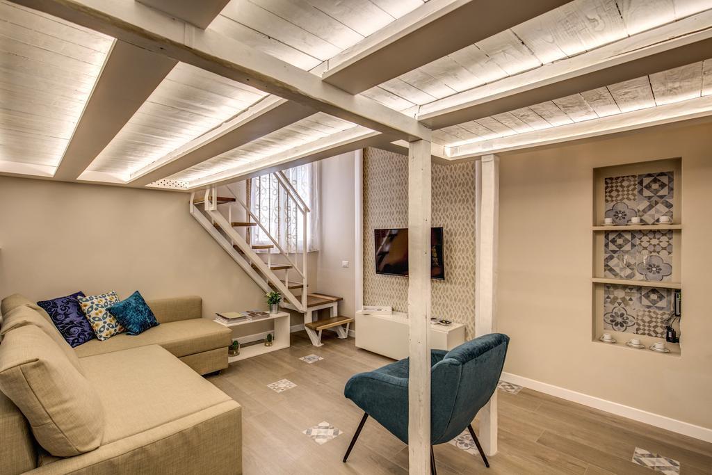 Domus Urbana * Rom